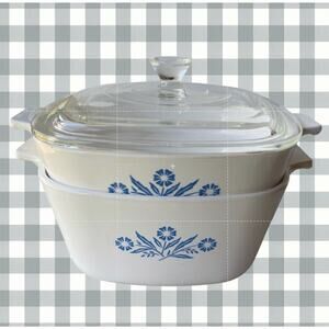 Corning Ware Cornflower Blue 1 ¾ Qt and .1 Qt Casseroles One Shared Glass Lid